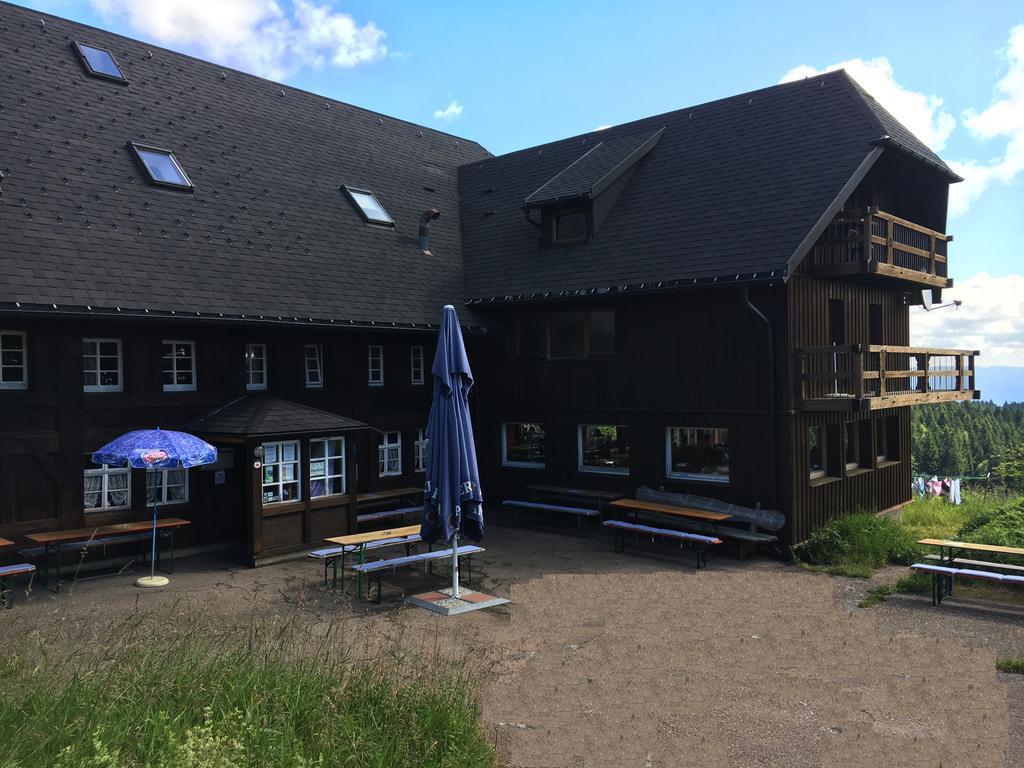 Berggasthaus Kandelhof Hotel Rohr  Buitenkant foto
